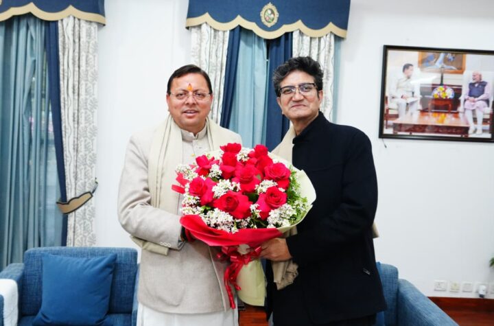 केंद्रीय फिल्म प्रमाणन बोर्ड अध्यक्ष प्रसून जोशी ने सीएम से की भेंट