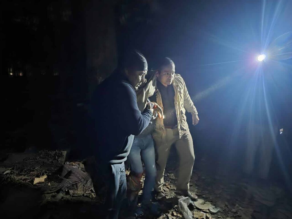 मुठभेड़ के बाद गैस एजेंसी मालिक के हत्यारे पुलिस ने दबोचे -मुठभेड़ के दौरान दोनों के पैर में लगी गोली, पुलिस कर रही पूछताछ